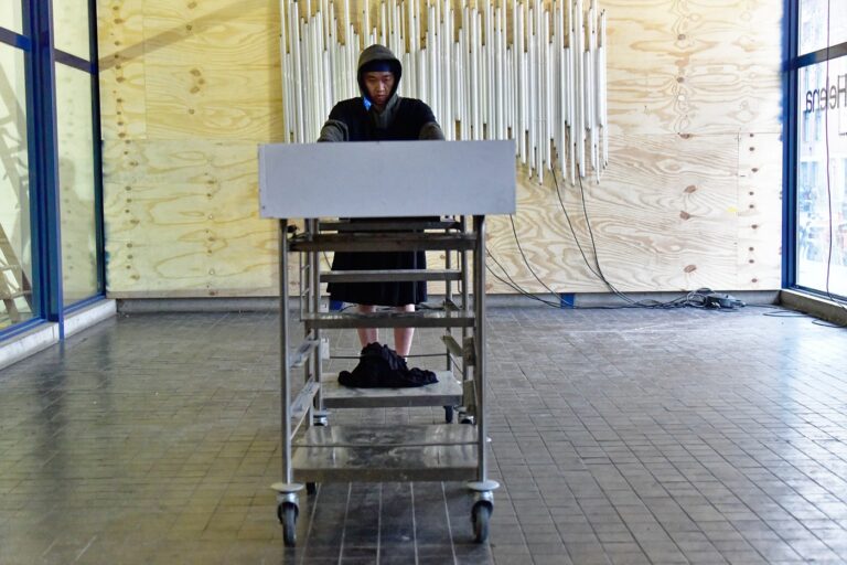 Philemon Mukarno Performance Art Sculpture Park (2019)1h P.S. – Performance Site, Den Hague, Netherlands