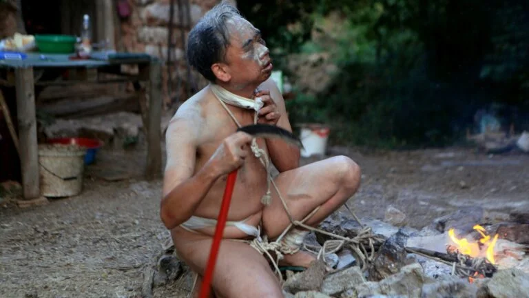 Philemon Mukarno Performance Art Queer Shadow (2019)'30 Sesalac Butoh Retreat, Serbia.