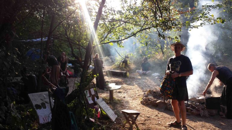 Philemon Mukarno Performance Art Queer Shadow (2019)'30 Sesalac Butoh Retreat, Serbia.