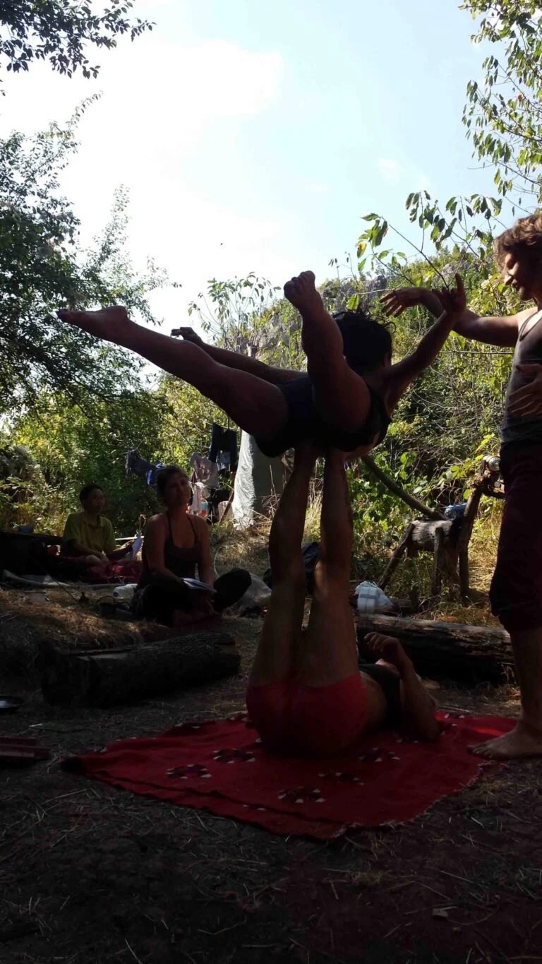 Philemon Mukarno Performance Art Queer Shadow (2019)'30 Sesalac Butoh Retreat, Serbia.