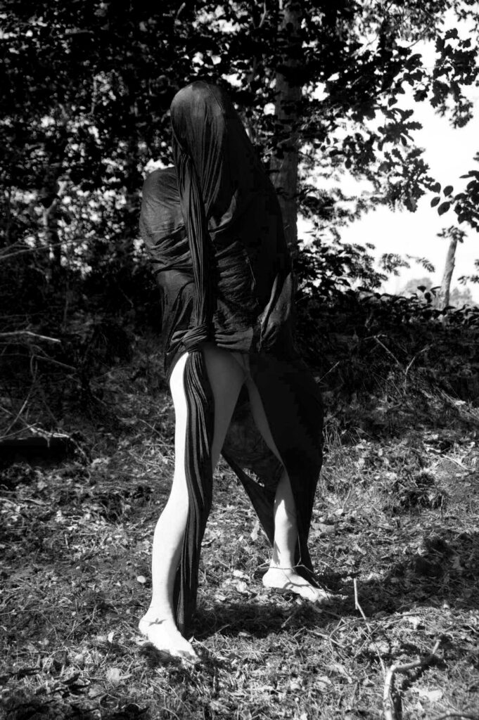 Naked butoh dance performance by Philemon Mukarno