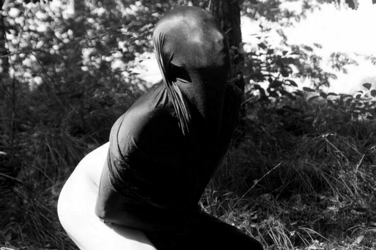 Naked butoh dance performance by Philemon Mukarno