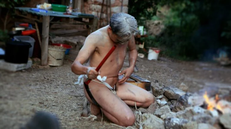 Philemon Mukarno Performance Art Queer Shadow (2019)'30 Sesalac Butoh Retreat, Serbia.