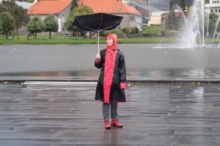 Philemon Mukarno Performance Art Open session Bergen(2017)1h at PAB Open Festival 2017, Bergen, Norway.