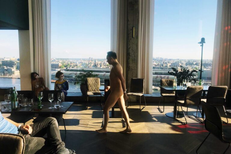 Philemon Mukarno Performance Art Covid air (2020) ’15 NoArt Festival A’DAM Tower, Amsterdam