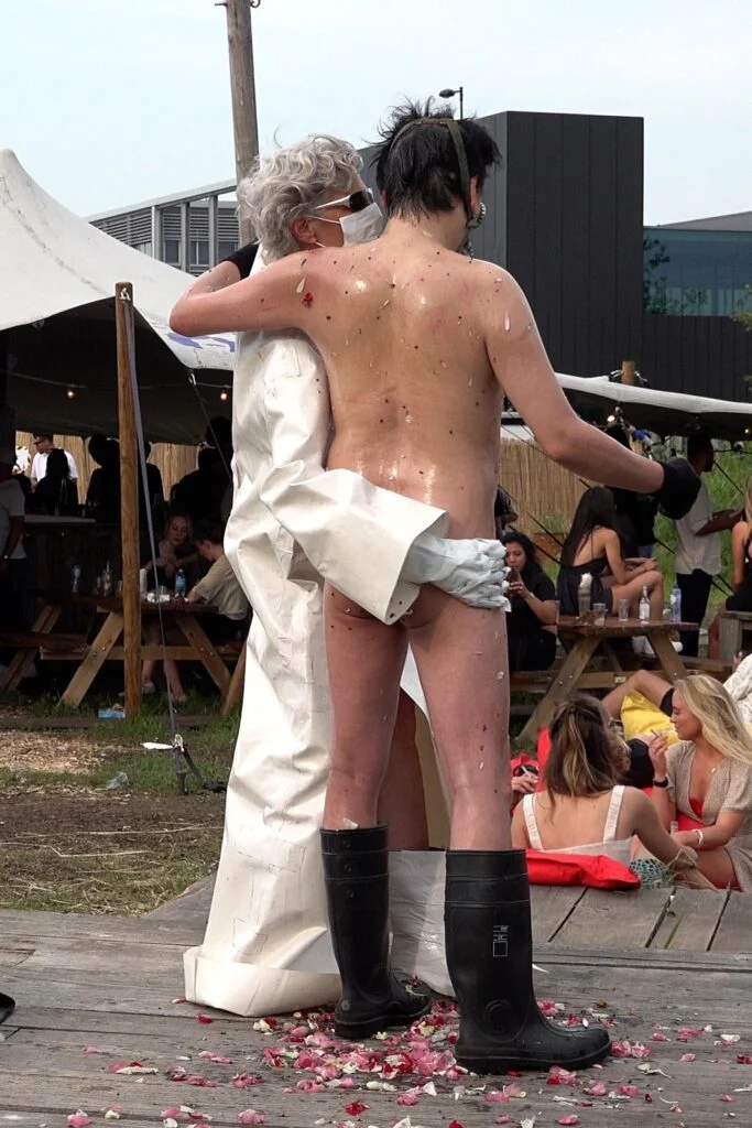 Naked Performance Art for Spiritual Healing by Ingrid Adriaans and Philemon Mukarno in Amsterdam