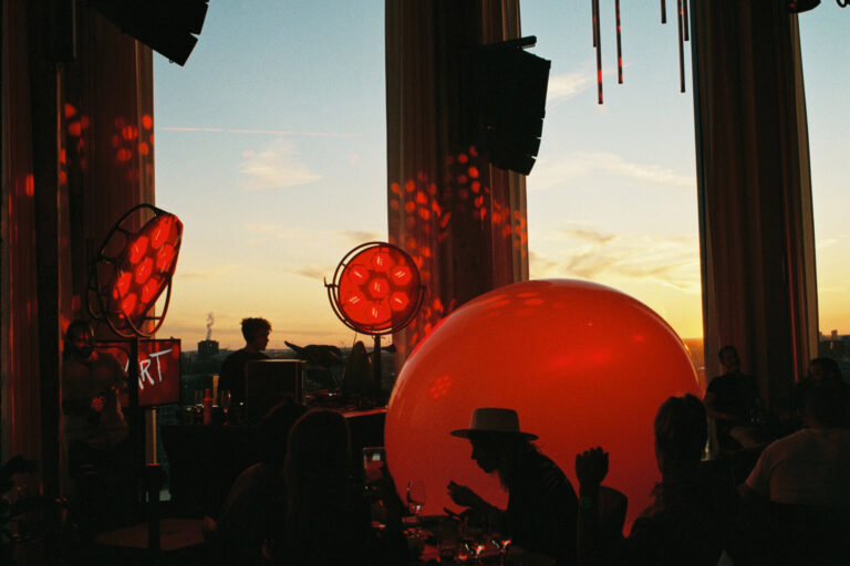 Philemon Mukarno Performance Art Covid air (2020) ’15 NoArt Festival A’DAM Tower, Amsterdam