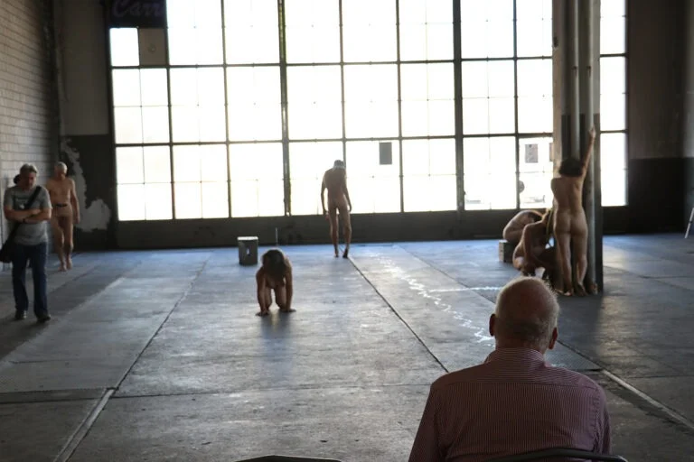 Human Installation - Arrangement of nude performative actions Old bus depot Hall F, Tasstalstrasse 86, Winterthur (Kunst im Depot) Performance August 21, 2022, 5 p.m. to 7 p.m Individual rehearsals between August 8th and 20th, 2022 Concept and direction Thomas Zolling