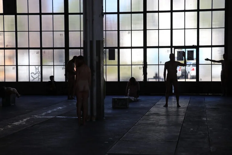 Human Installation - Arrangement of nude performative actions Old bus depot Hall F, Tasstalstrasse 86, Winterthur (Kunst im Depot) Performance August 21, 2022, 5 p.m. to 7 p.m Individual rehearsals between August 8th and 20th, 2022 Concept and direction Thomas Zolling