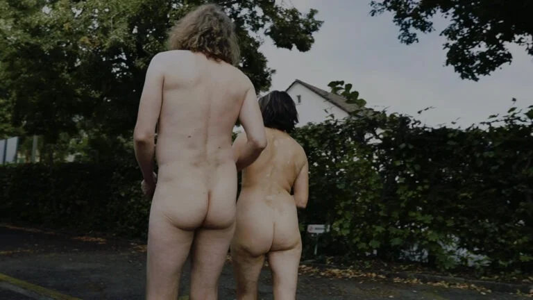 Run away 9 Belinda, Marc Luethi running away naked from the frightening human civilisation.