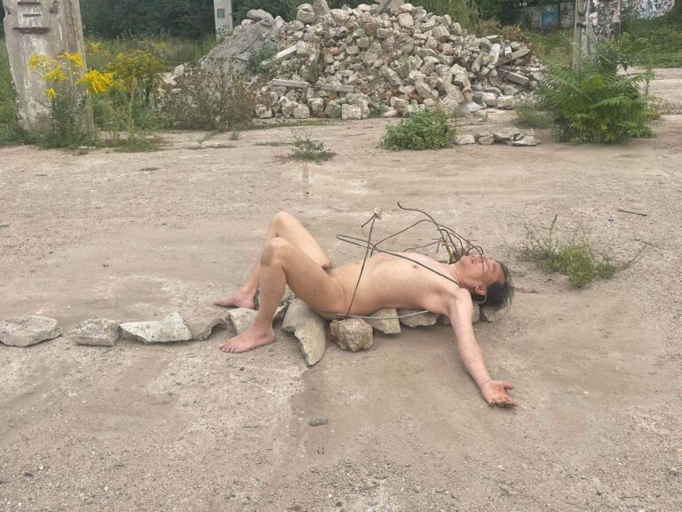 Philemon Mukarno performance artist perform Naked as Trans 9th Festival of Naked Forms in Prague