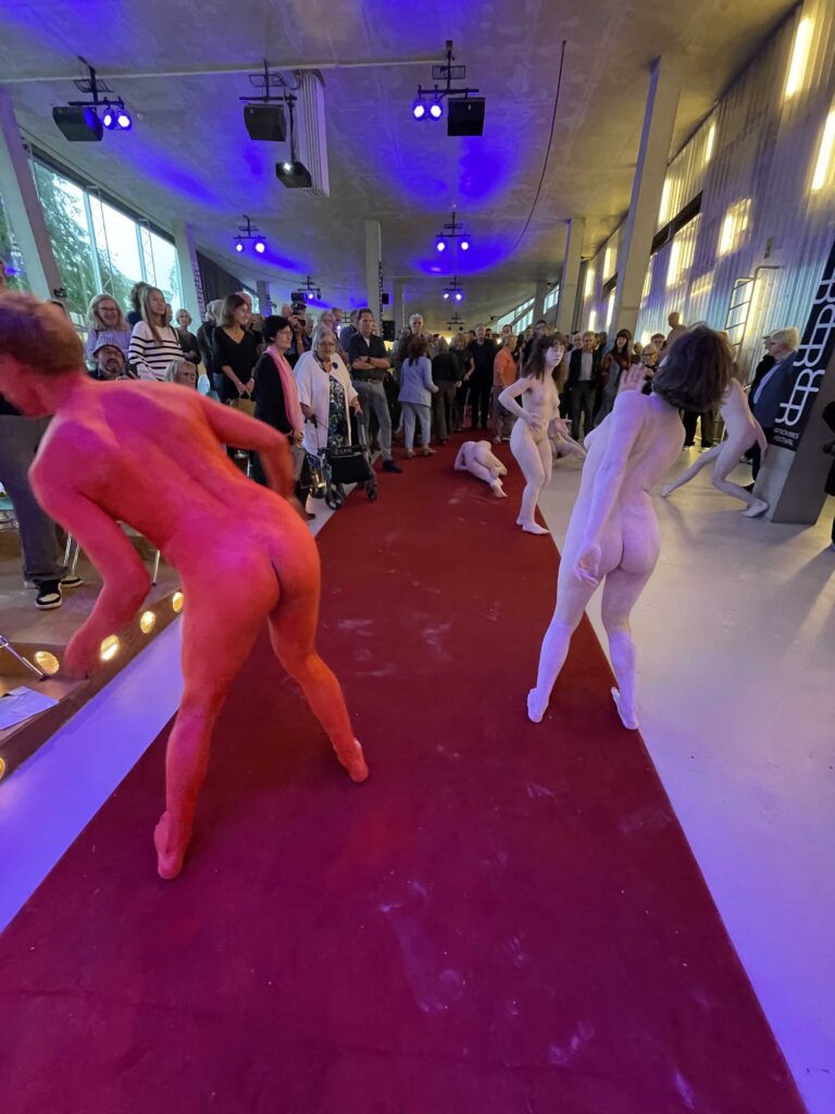 ' naked performance art at Kunsthal Rotterdam with Philemon Mukarno, Antti Uimonen, Diana Mare, Lois de Bondt, Mar Esteban Martin, Noemi Calzavara, Ryan O’Shea, and Issy Baylis.