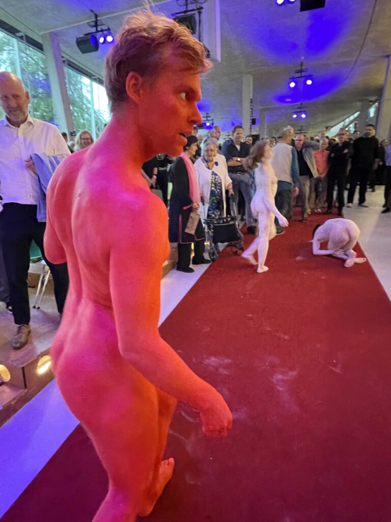' naked performance art at Kunsthal Rotterdam with Philemon Mukarno, Antti Uimonen, Diana Mare, Lois de Bondt, Mar Esteban Martin, Noemi Calzavara, Ryan O’Shea, and Issy Baylis.