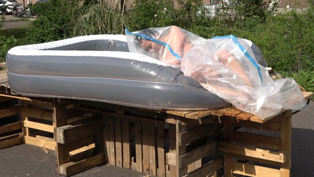 Timeline 1_01_08_53_27