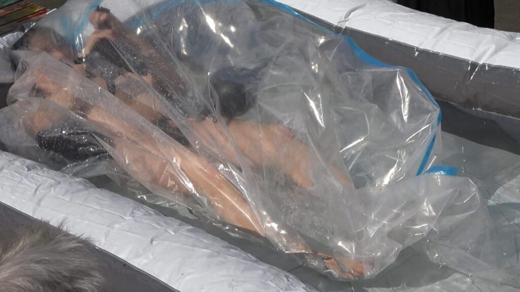 Timeline 1_01_10_35_12