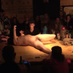 https://mukarno.com/wp-content/uploads/2020/08/MukarnoRood-e1689388576334.png | Philemon Mukarno Performance Artist